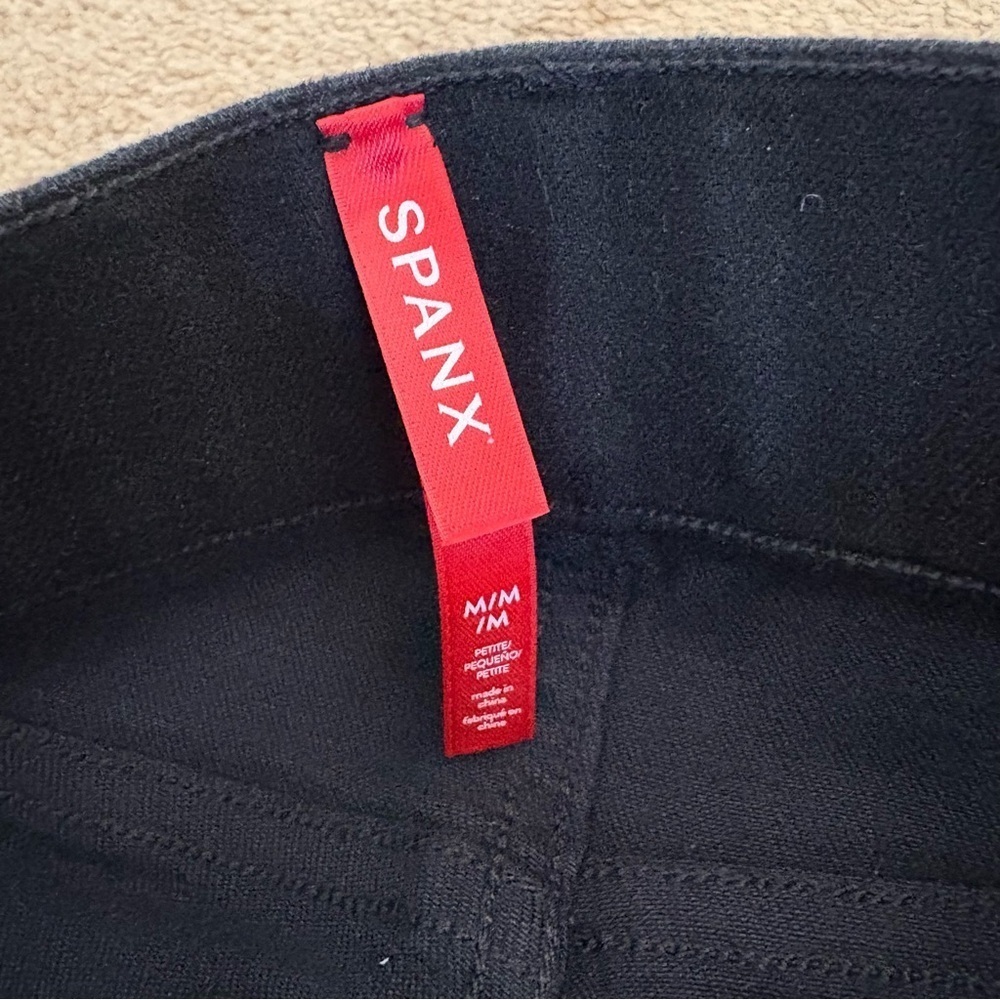 SPANX Women's Size Medium Black Jean-ish Ankle Leggings Slimming Shapewear - Picture 2 of 10